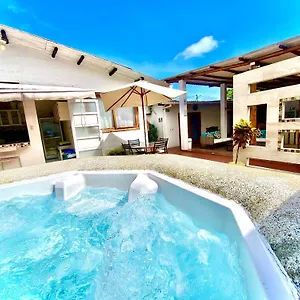 Guest house Zurisadai ***